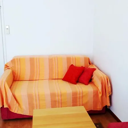 Komunela Apartamento Umag