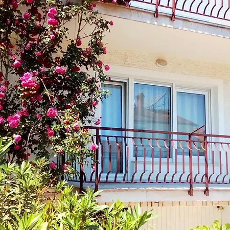 Apartamento Komunela