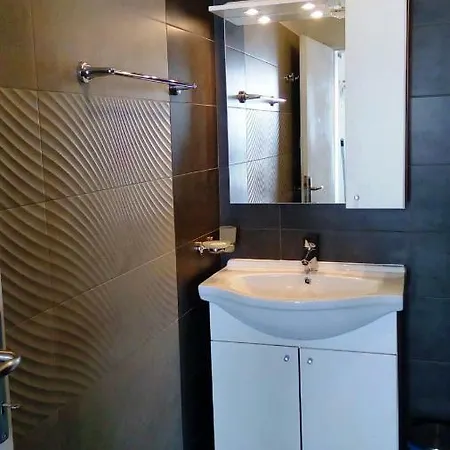 Apartment Komunela